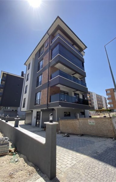 akcengel-sokak-cagri-apt_102.jpg